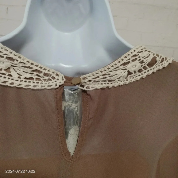 Umgee size Large Boho Peasant Sheer Brown Crochet Lace Top Blouse - Picture 5 of 10